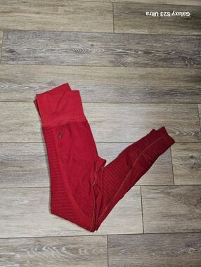 Workout Empire Red Athletic Leggings Sz S